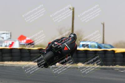 media/Apr-09-2022-SoCal Trackdays (Sat) [[c9e19a26ab]]/Turn 16 (2pm)/